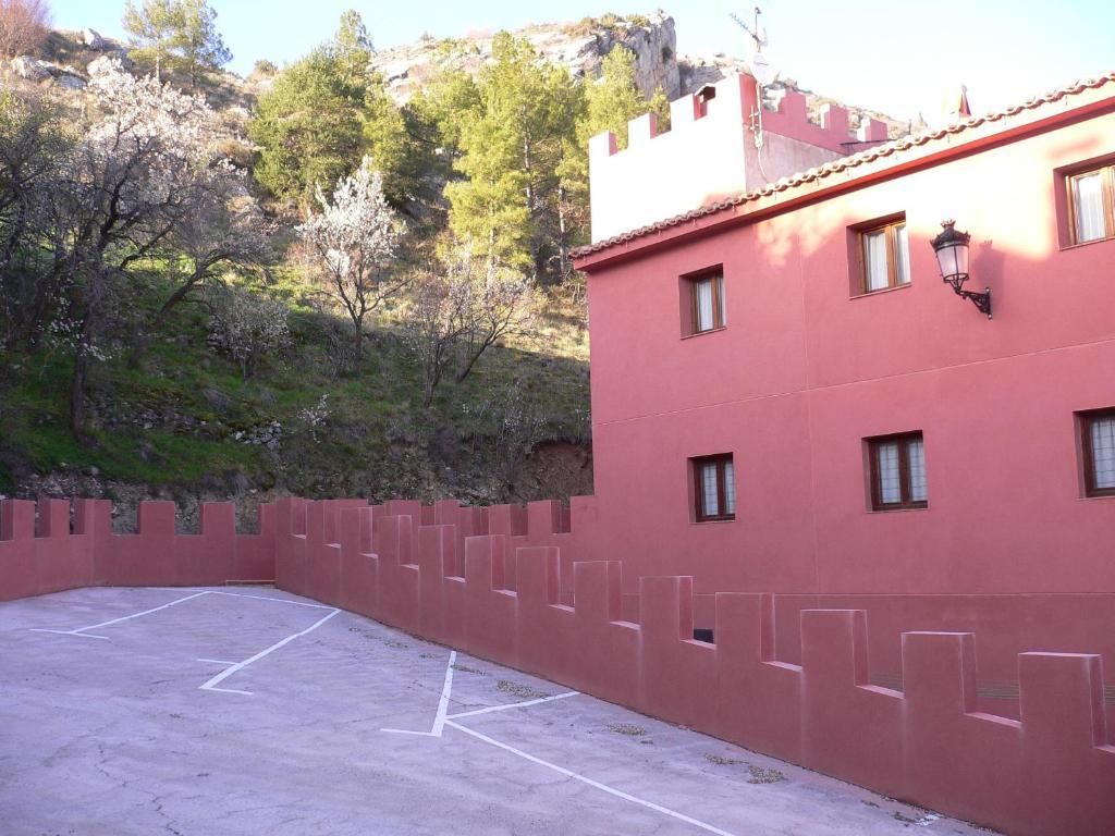 Hotel Dona Blanca Albarracín Eksteriør billede